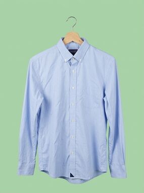 UNTUCKit Light Blue Long-Sleeve Button-Down Shirt